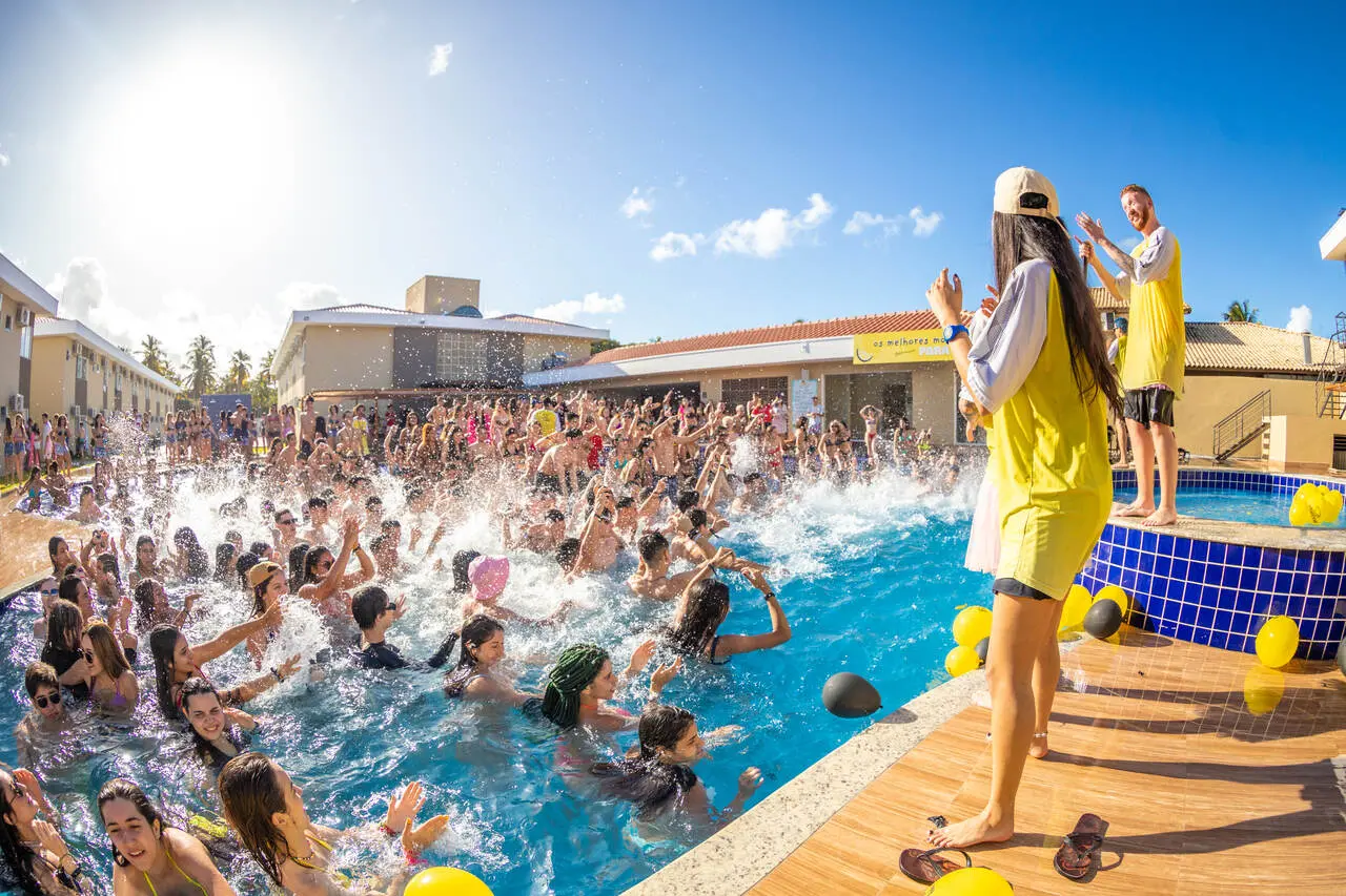 Grupo de viajantes Leonel Excursão